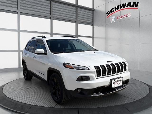 Used 2015 Jeep Cherokee Altitude with VIN 1C4PJMCS0FW727421 for sale in Mandan, ND