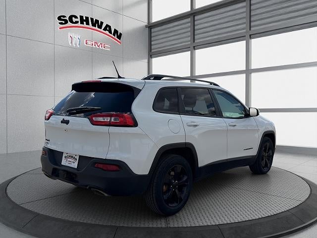 2015 Jeep Cherokee 4d SUV 4WD Altitude V6