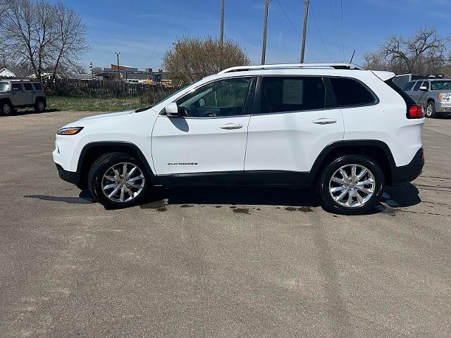 2016 Jeep Cherokee 4d SUV 4WD Limited V6