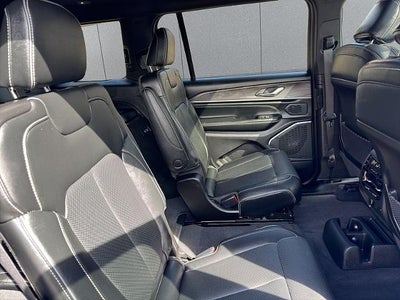 2025 Jeep Grand Cherokee L Overland