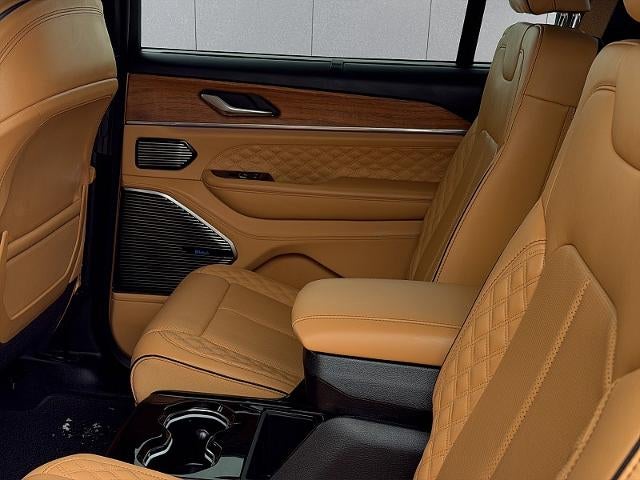 2023 Jeep Grand Cherokee L Summit Reserve 4x4