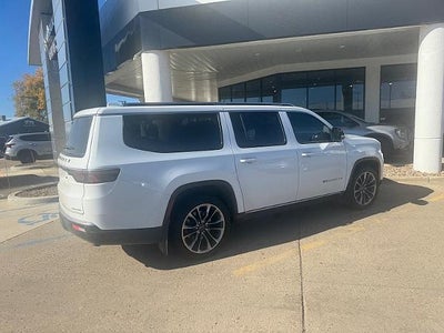 2023 Jeep Wagoneer L Series III