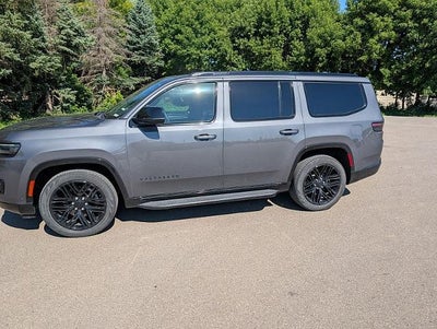 2023 Jeep Wagoneer Series II Carbide 4x4
