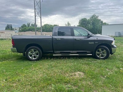2016 RAM 1500 Crew Cab Big Horn Longbed