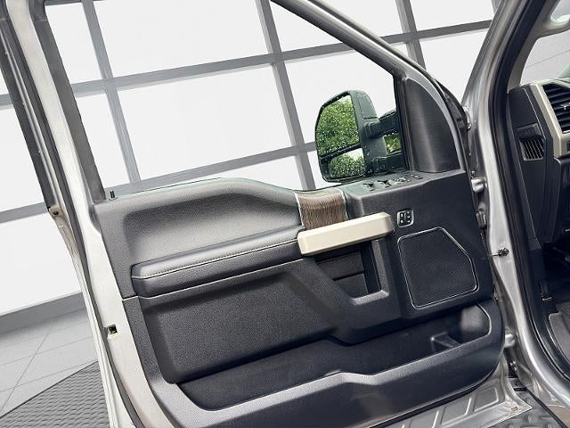 2020 Ford Super Duty F-250 SRW Crew Cab Lariat