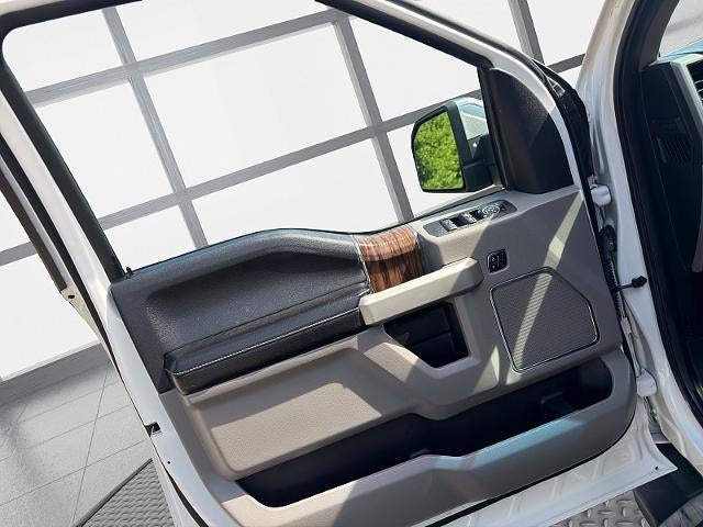 2018 Ford F-150 SuperCrew Lariat 5 1/2