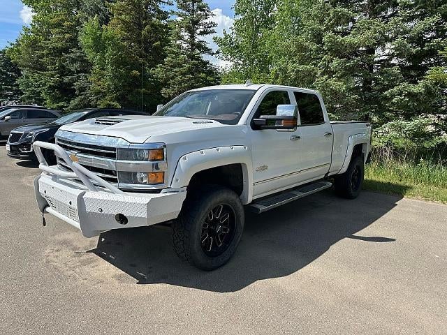 2019 Chevrolet Silverado HD High Country 4WD Crew Cab Standard Box's photo