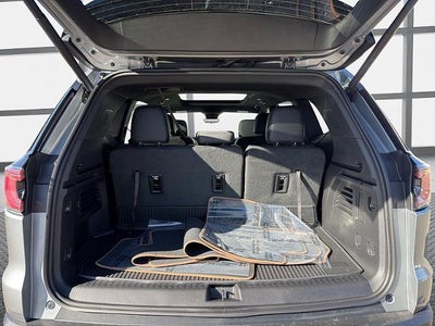 2027 GMC Acadia AT4