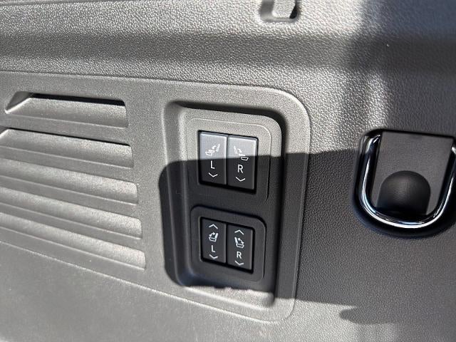2027 GMC Acadia Denali Ultimate