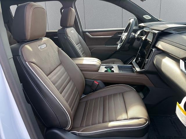 2027 GMC Acadia Denali Ultimate