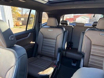2027 GMC Acadia Denali Ultimate