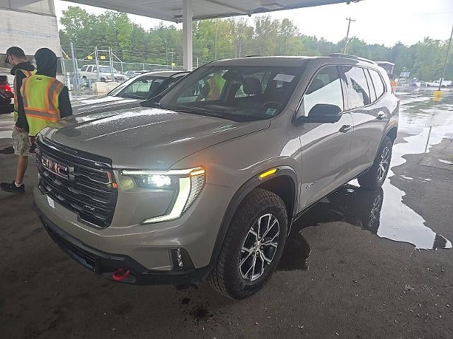 2026 GMC Acadia AWD AT4