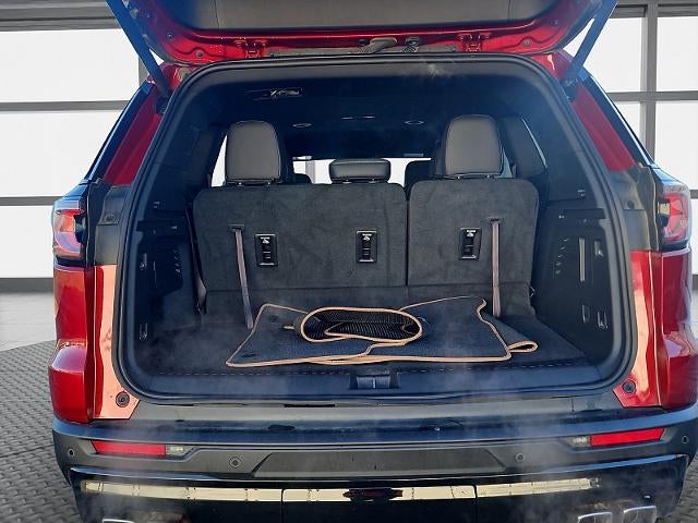 2025 GMC Acadia AT4