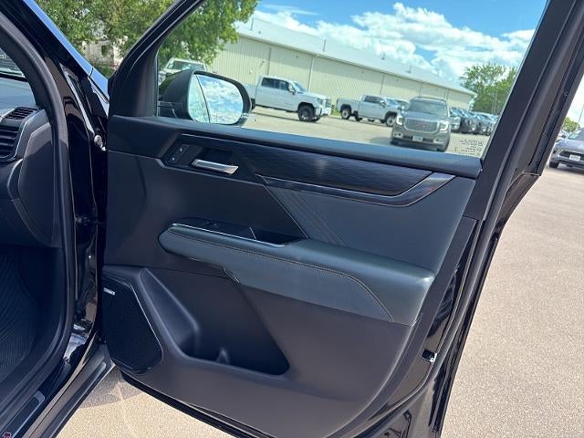 2025 GMC Acadia AWD AT4