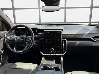 2025 GMC Acadia AWD AT4