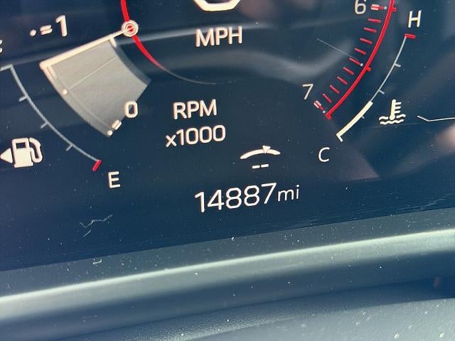 2025 GMC Acadia AWD AT4