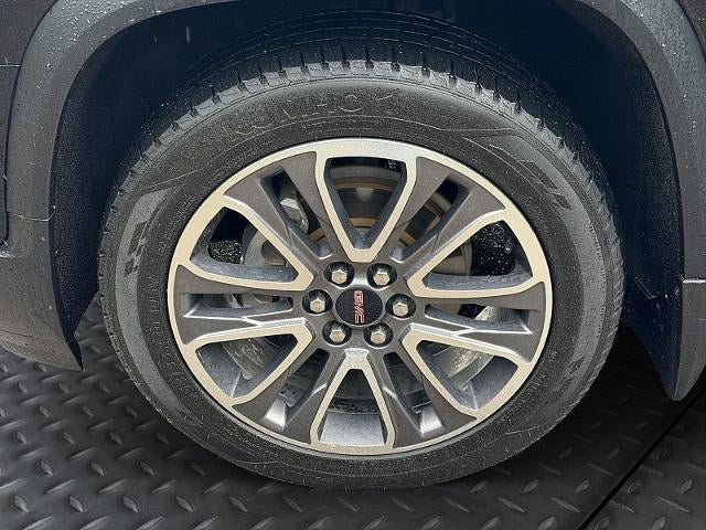 2020 GMC Acadia AT4
