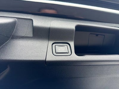 2022 GMC Acadia SLT