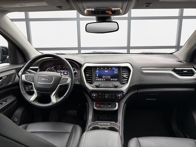 2022 GMC Acadia SLT
