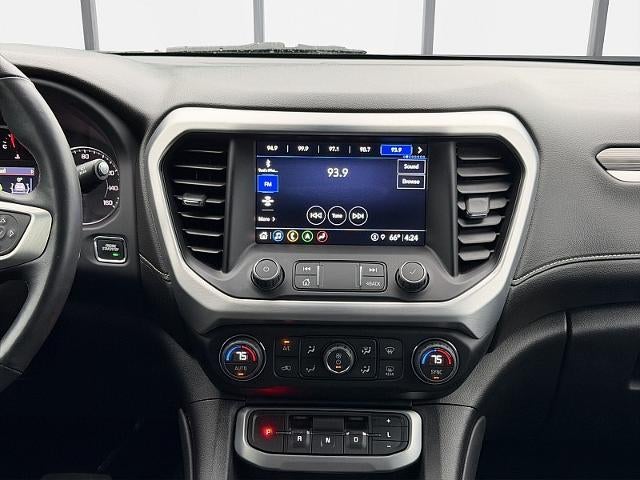 2022 GMC Acadia SLT