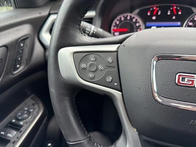 2022 GMC Acadia SLT