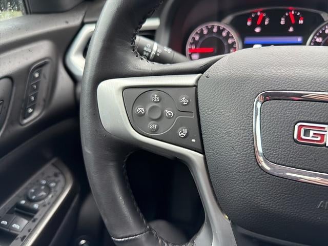 2022 GMC Acadia SLT