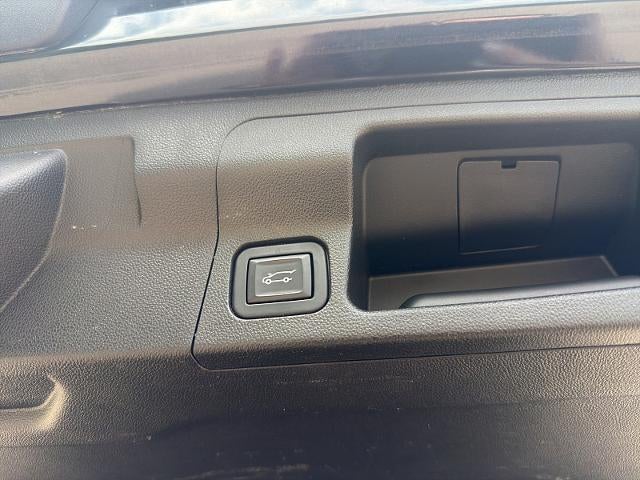 2017 GMC Acadia SLT