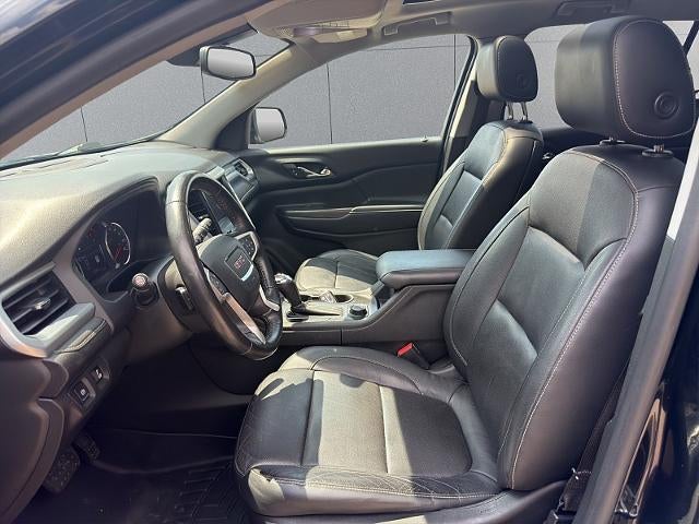 2017 GMC Acadia SLT