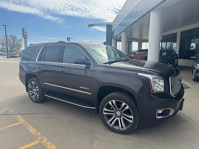 2017 GMC Yukon 4WD Denali's photo