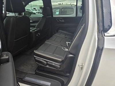 2023 GMC Yukon XL SLT