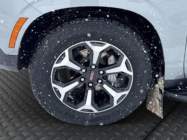2025 GMC Yukon XL AT4