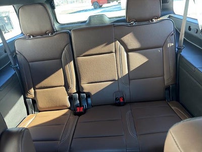 2025 Chevrolet Suburban High Country