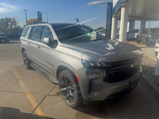 2023 Chevrolet Suburban RST