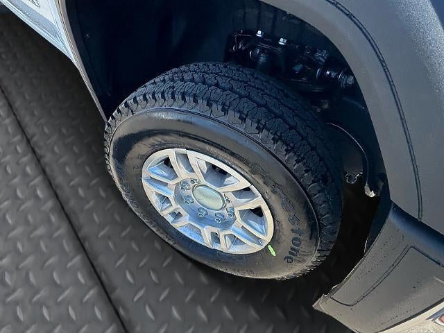 2025 GMC Sierra 2500 HD Pro