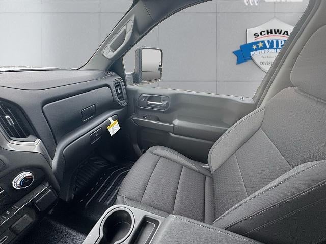 2025 GMC Sierra 2500 HD Pro