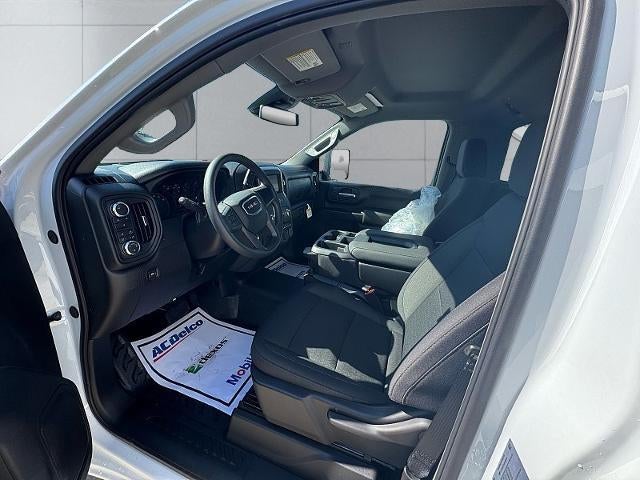 2025 GMC Sierra 2500 HD Pro