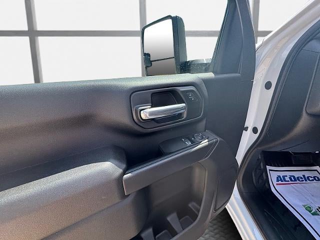 2025 GMC Sierra 2500 HD Pro