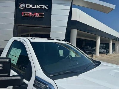 2025 GMC Sierra 2500 HD Pro