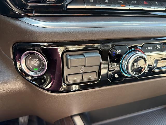 2026 GMC Sierra 3500 HD SLT DRW
