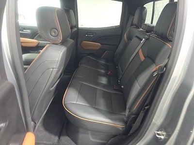 2025 GMC Canyon 4WD AT4