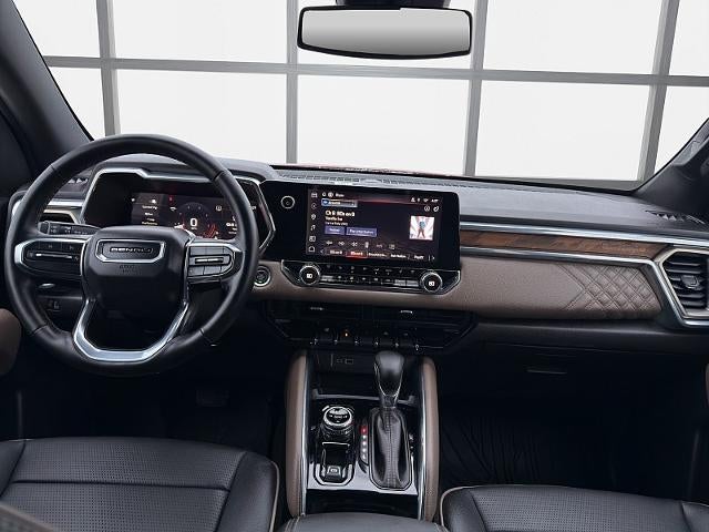 2025 GMC Canyon 4WD Denali