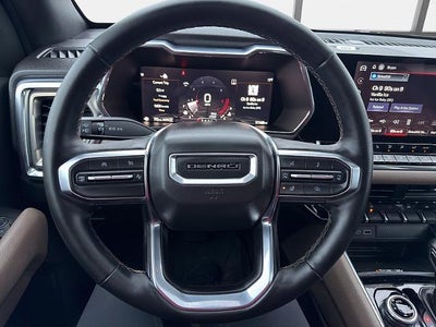 2025 GMC Canyon 4WD Denali