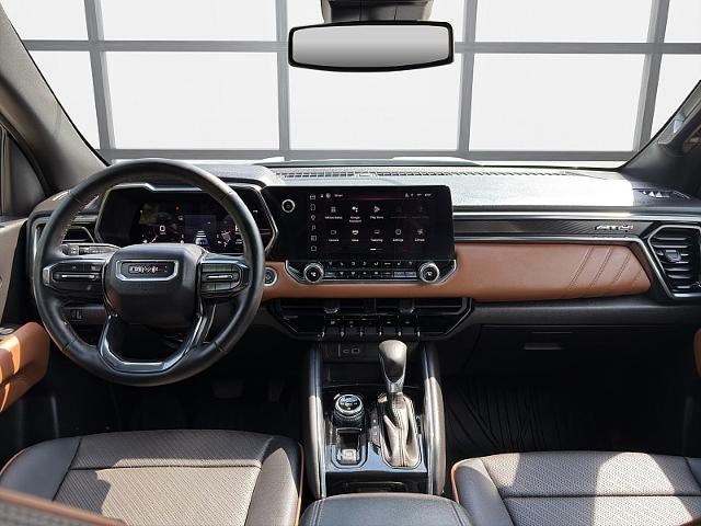 2024 GMC Canyon 4WD AT4