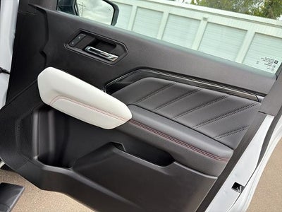 2024 GMC Canyon AT4X