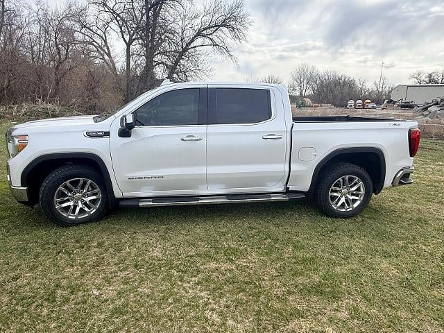 2019 GMC Sierra 4WD Crew Cab Short Box SLT's photo