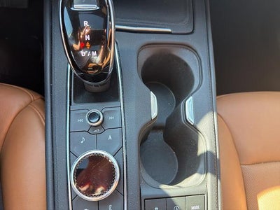 2020 Cadillac XT4 AWD Premium Luxury