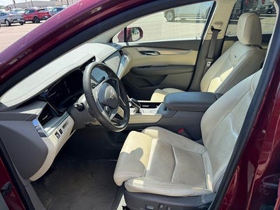 2017 Cadillac XT5 Luxury FWD