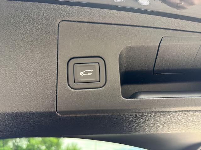 2025 Cadillac XT5 AWD Sport