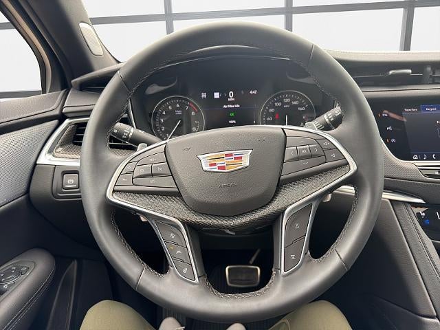 2025 Cadillac XT5 AWD Sport