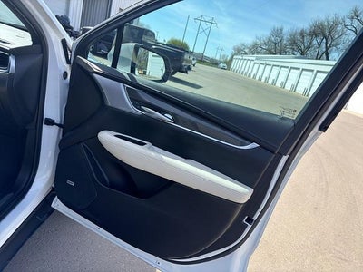 2023 Cadillac XT5 AWD Sport
